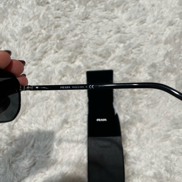 Prada sunglasses - Picture 15 of 16